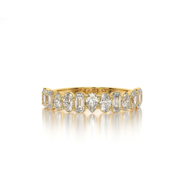 The Emerald Pear Oval Band