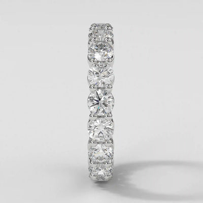 The Shared Prong Round Eternity