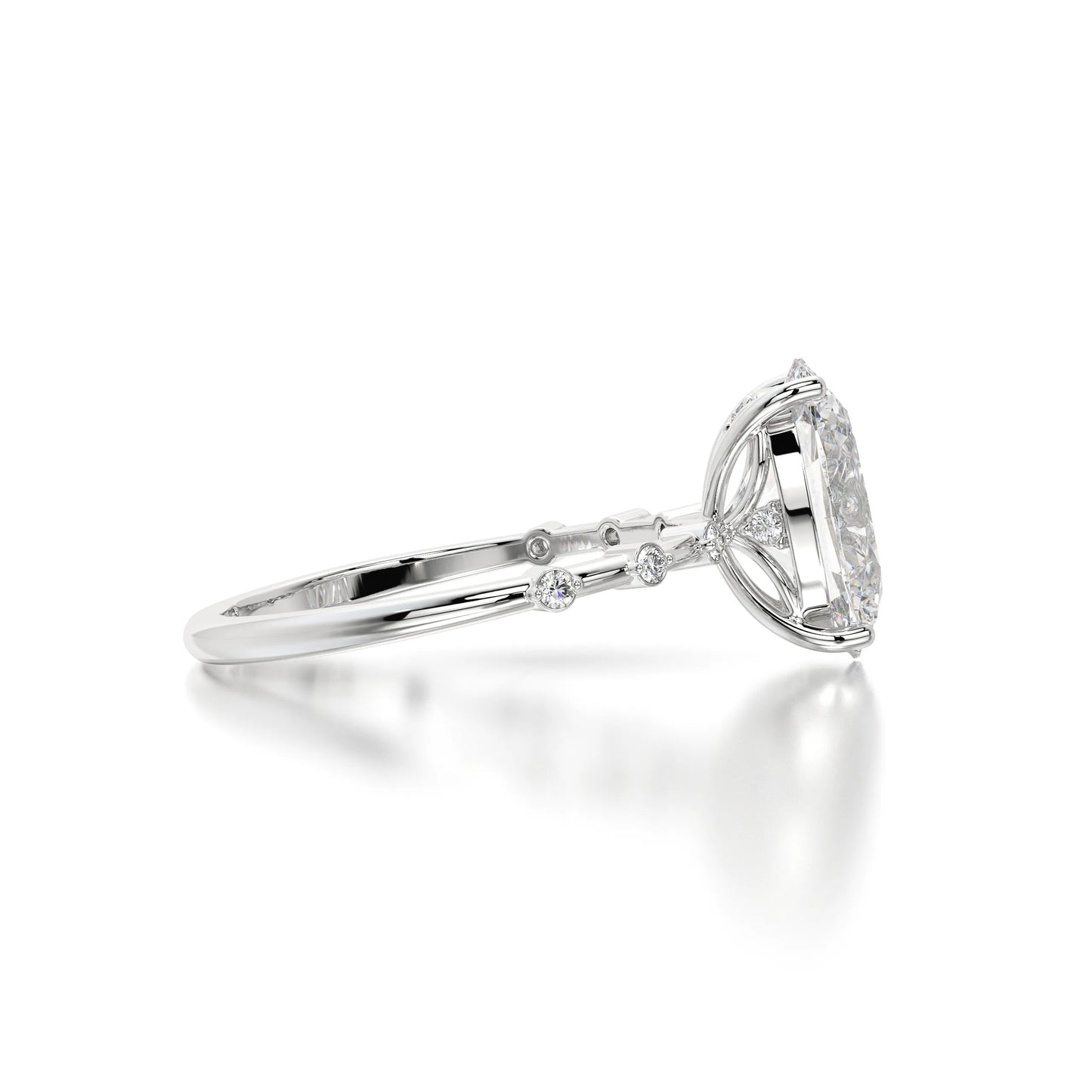 The Thin Pave Oval