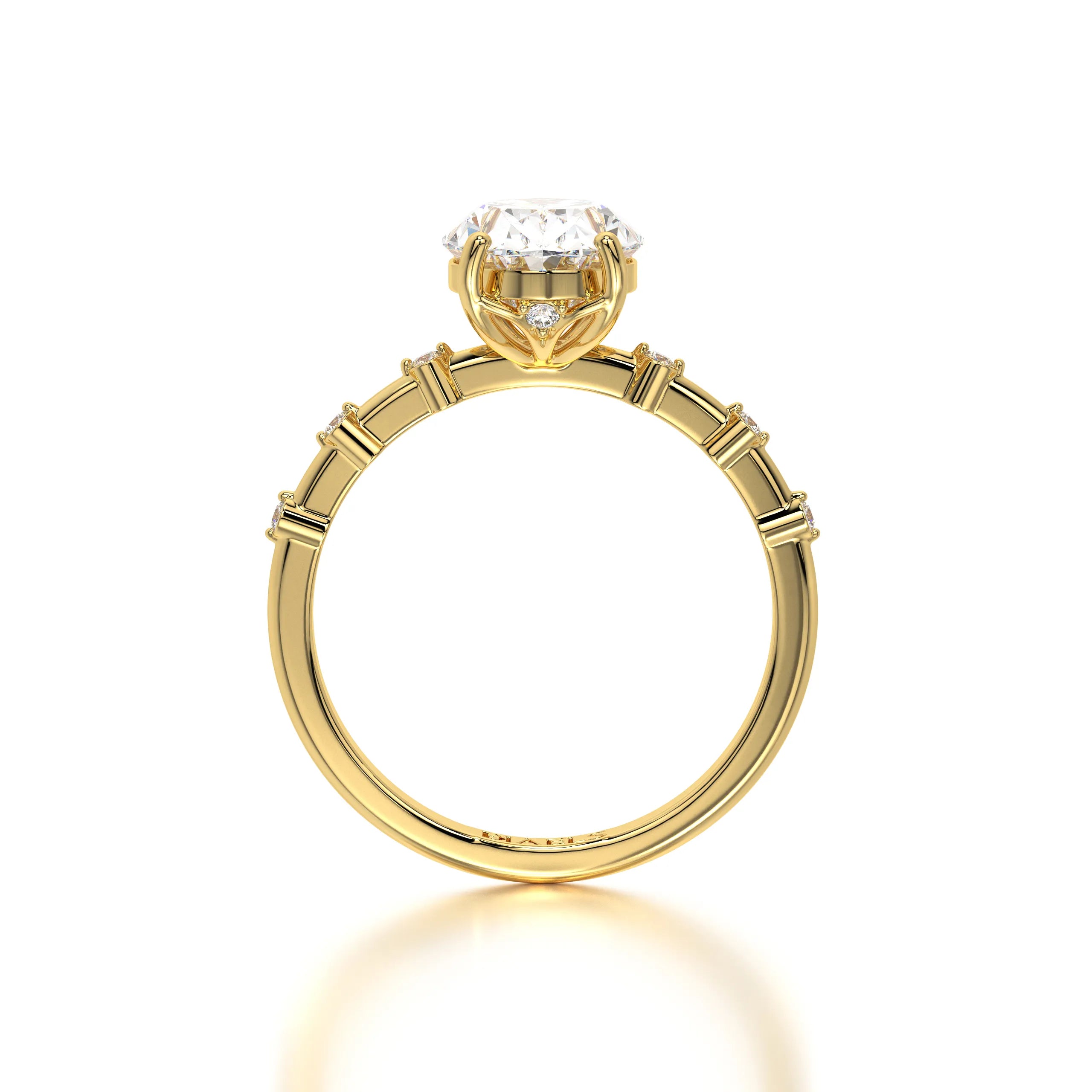The Thin Pave Oval