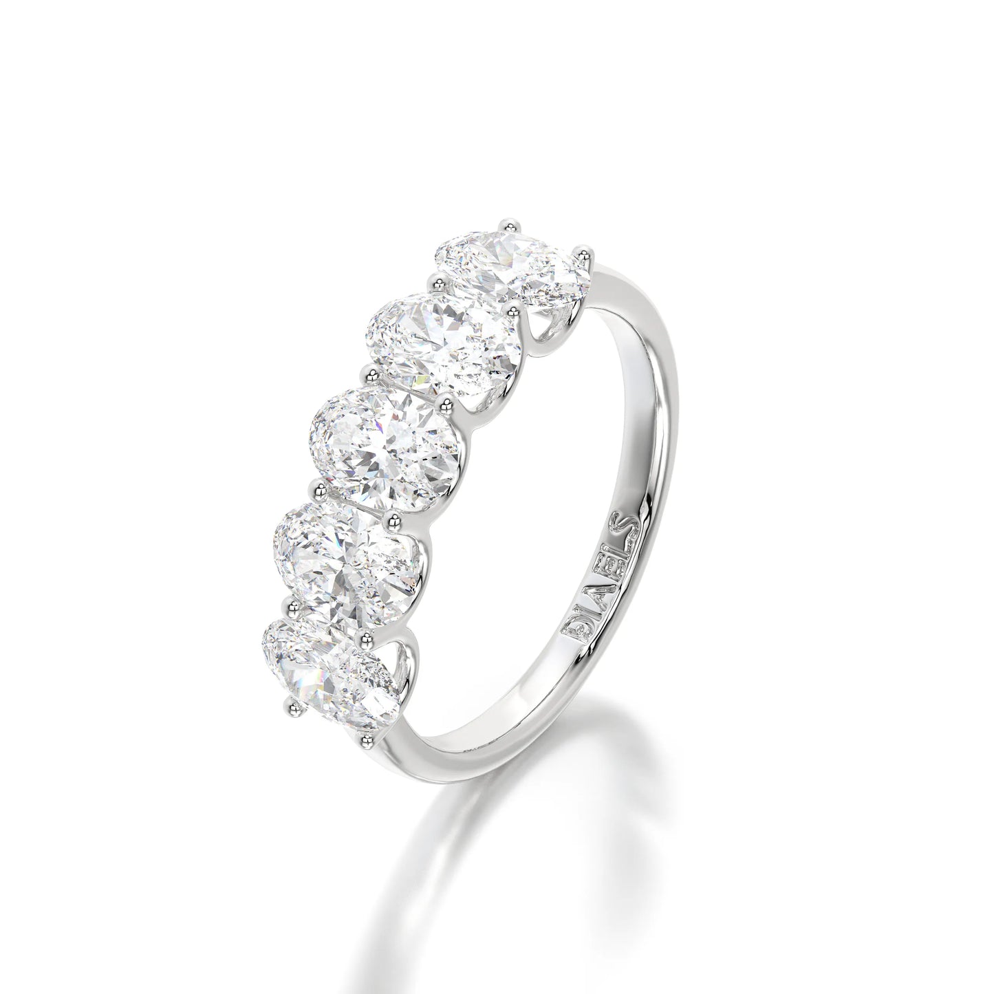 The Floating Five Oval Band