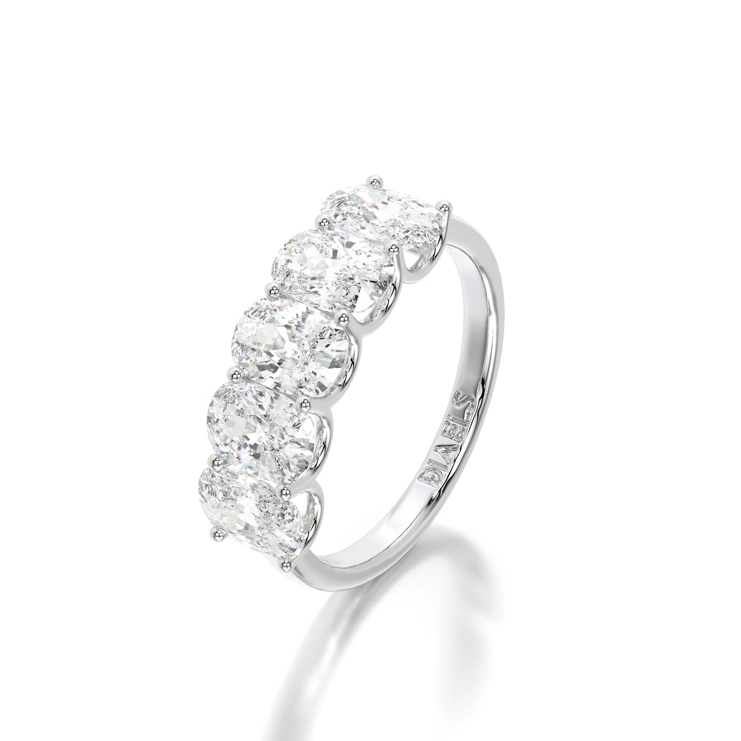 The Floating Five Elongated Cushion Band